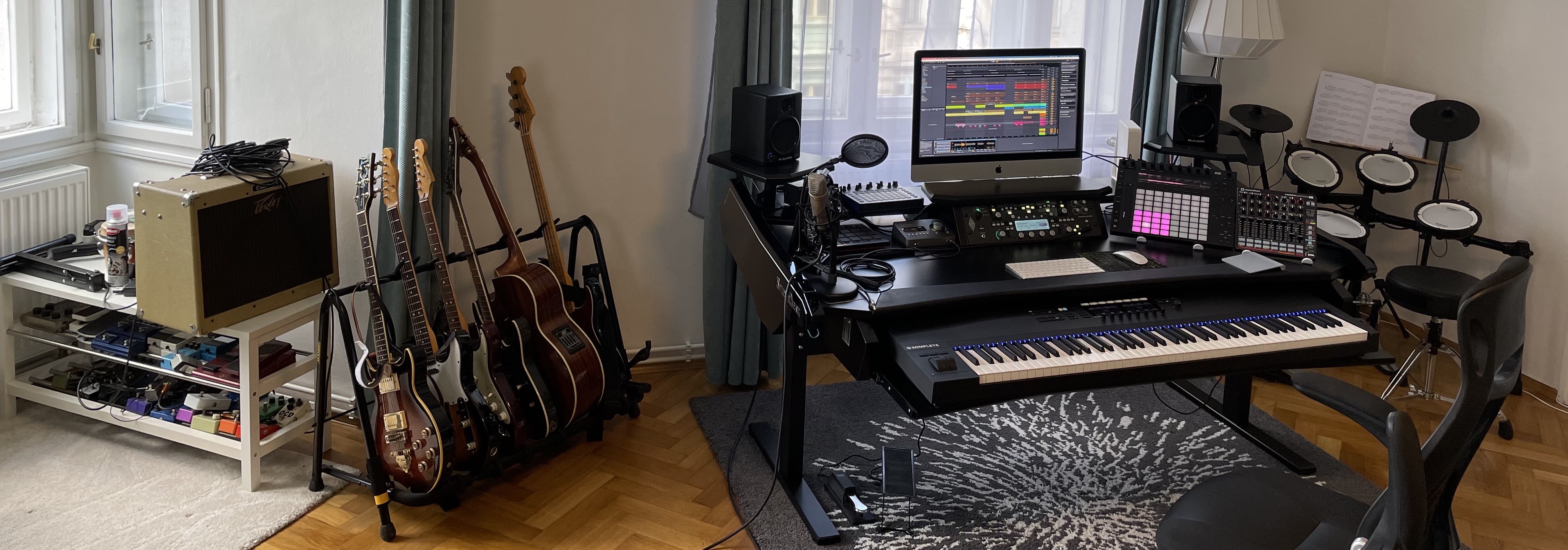 Mon home studio